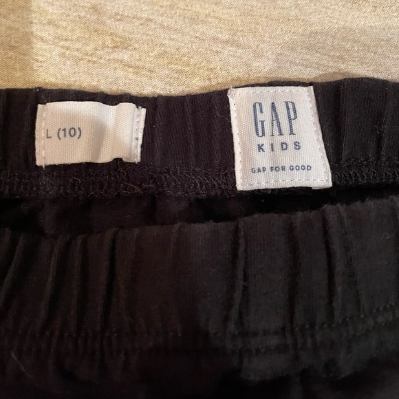 Gap Kids 2 Pairs of Girl’s Leggings Size 10 - Picture 3 of 7
